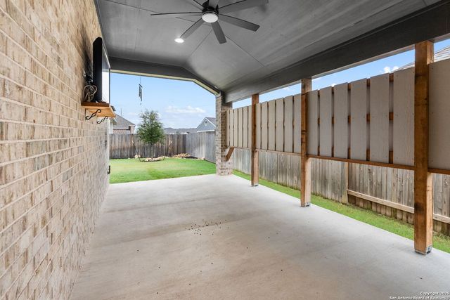 3129 Coral Way, Seguin, TX 78155