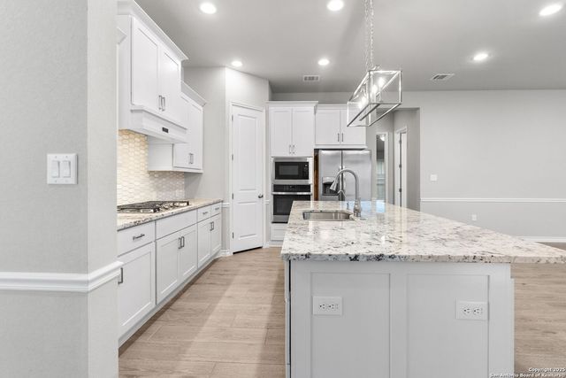 3129 Coral Way, Seguin, TX 78155