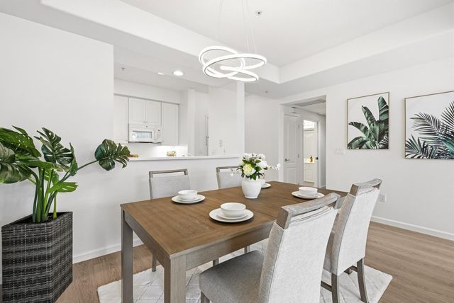 1951 Ofarrell Street 207, San Mateo, CA 94403