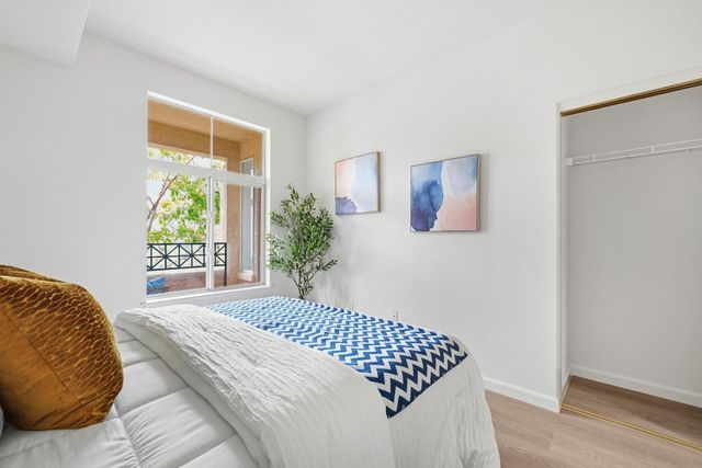1951 Ofarrell Street 207, San Mateo, CA 94403