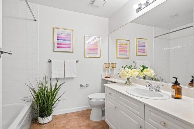 1951 Ofarrell Street 207, San Mateo, CA 94403