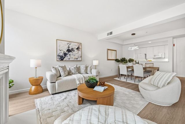 1951 Ofarrell Street 207, San Mateo, CA 94403