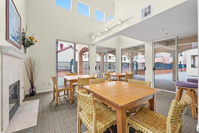 1951 Ofarrell Street 207, San Mateo, CA 94403