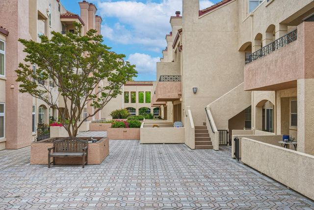 1951 Ofarrell Street 207, San Mateo, CA 94403