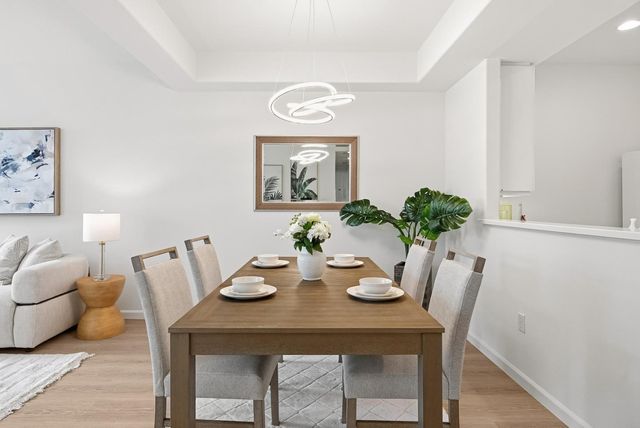 1951 Ofarrell Street 207, San Mateo, CA 94403