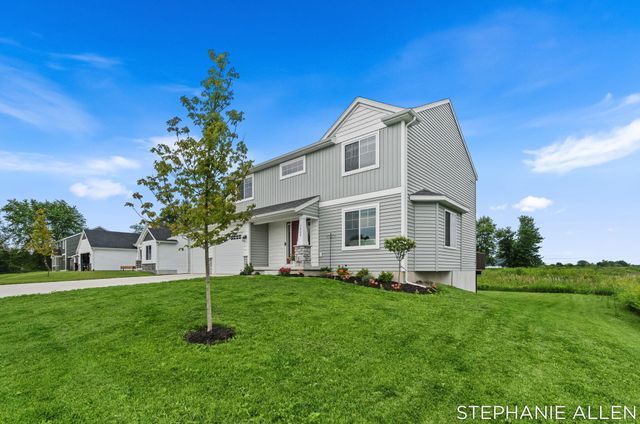 1060 Barnwood Drive, Leighton Twp, MI 49348