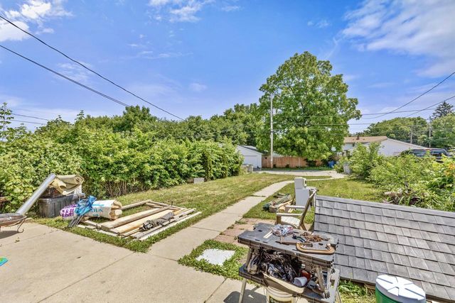 2248 S 23rd STREET #2250, Milwaukee, WI 53215