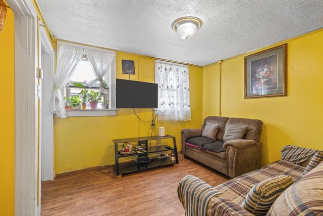 2248 S 23rd STREET #2250, Milwaukee, WI 53215