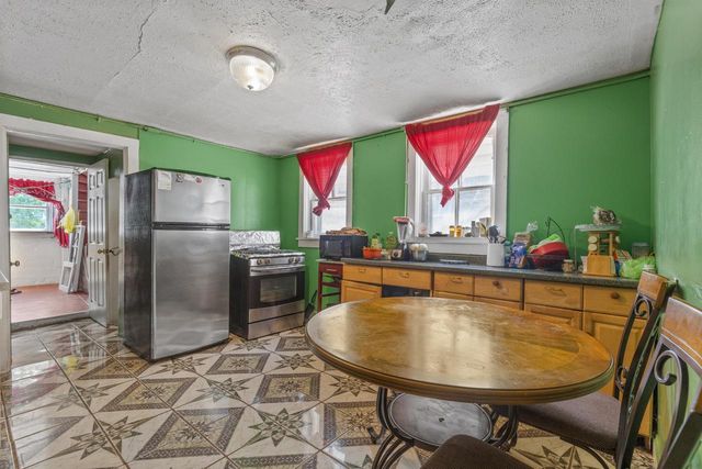 2248 S 23rd STREET #2250, Milwaukee, WI 53215