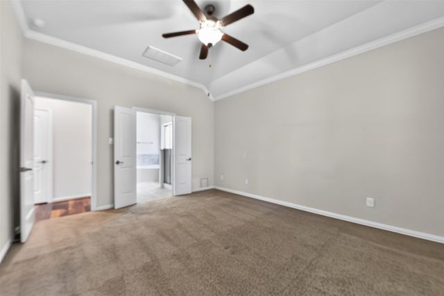 6 S Marshside Place, Spring, TX 77389