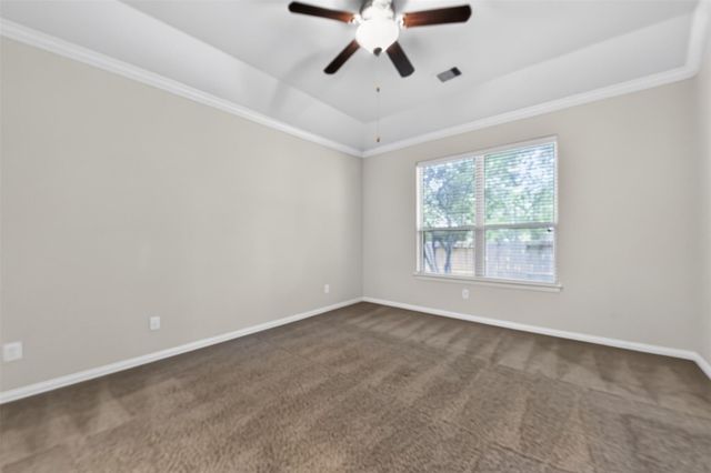 6 S Marshside Place, Spring, TX 77389