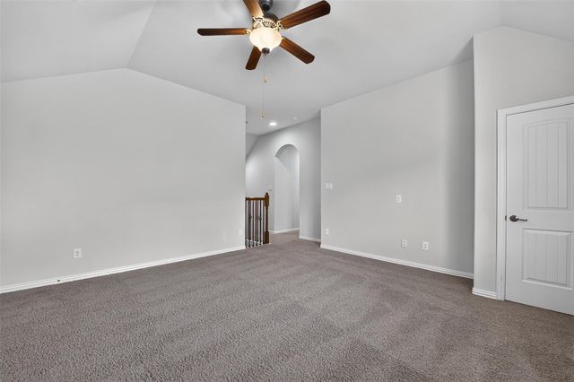 6 S Marshside Place, Spring, TX 77389