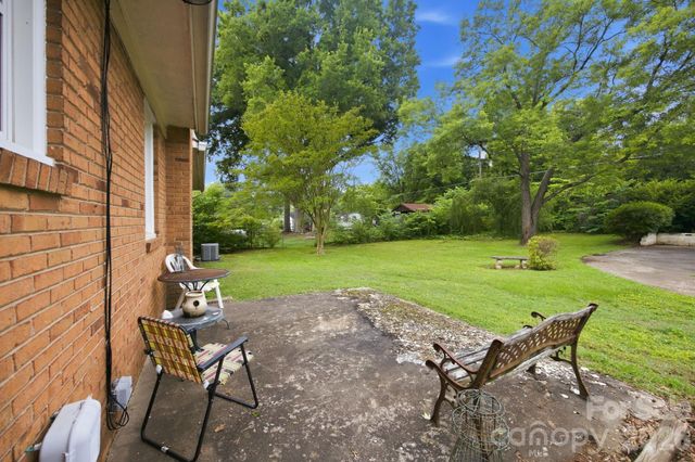 635 Fieldstone Road, Mooresville, NC 28115