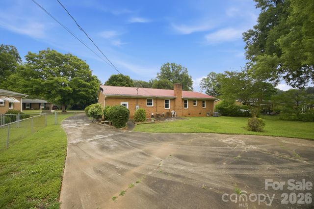 635 Fieldstone Road, Mooresville, NC 28115