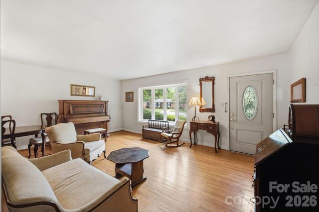 635 Fieldstone Road, Mooresville, NC 28115