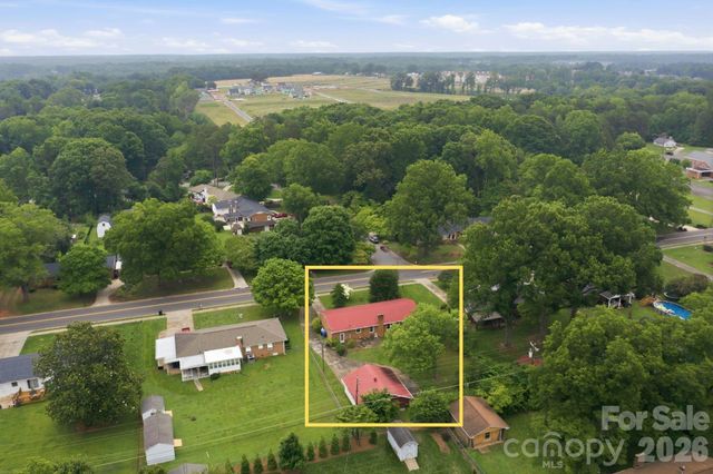 635 Fieldstone Road, Mooresville, NC 28115