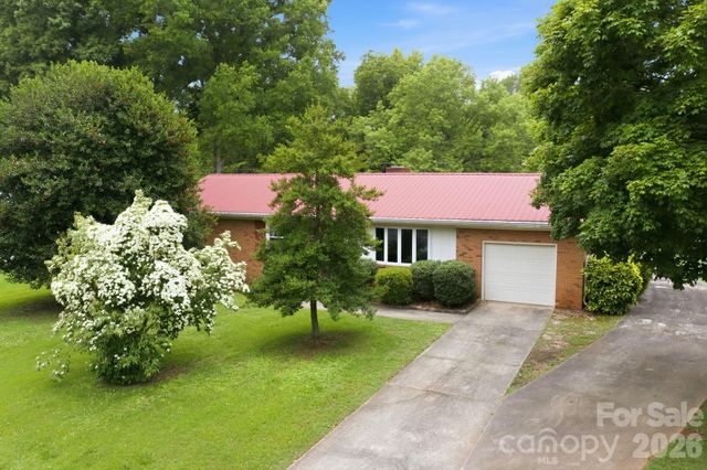 635 Fieldstone Road, Mooresville, NC 28115