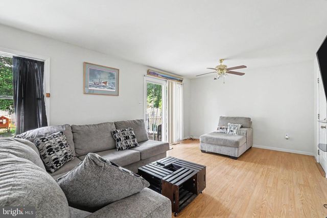 133 W HOLLY LN, Tuckerton, NJ 08087