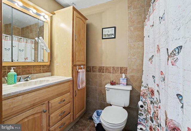 133 W HOLLY LN, Tuckerton, NJ 08087