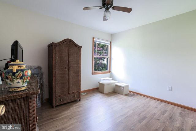 133 W HOLLY LN, Tuckerton, NJ 08087