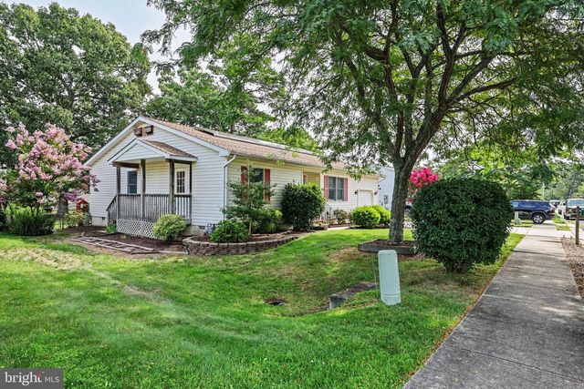 133 W HOLLY LN, Tuckerton, NJ 08087