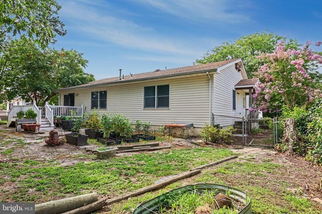133 W HOLLY LN, Tuckerton, NJ 08087