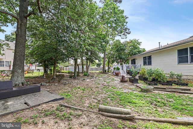 133 W HOLLY LN, Tuckerton, NJ 08087
