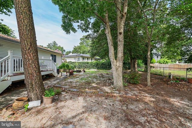 133 W HOLLY LN, Tuckerton, NJ 08087