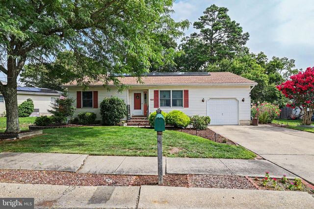 133 W HOLLY LN, Tuckerton, NJ 08087