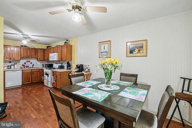 133 W HOLLY LN, Tuckerton, NJ 08087