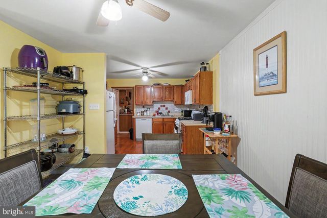 133 W HOLLY LN, Tuckerton, NJ 08087