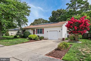 133 W HOLLY LN, Tuckerton, NJ 08087