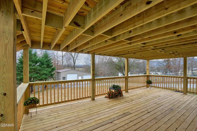 1479 Green Acres Drive, Newport, TN 37821