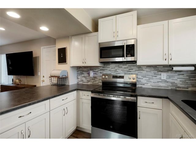 6644 Laguna Cir, Littleton, CO 80130