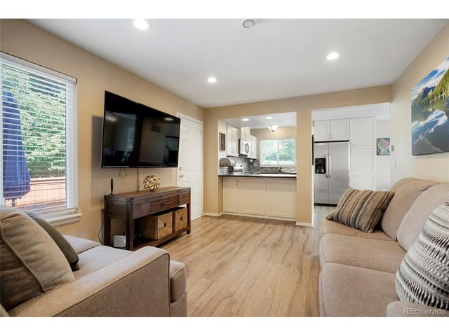 6644 Laguna Cir, Littleton, CO 80130