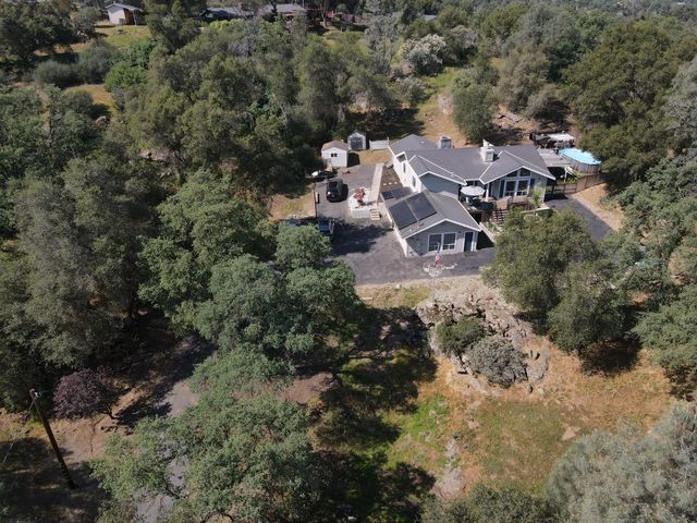 31388 Yosemite Springs Parkway, Coarsegold, CA 93614