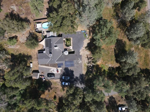 31388 Yosemite Springs Parkway, Coarsegold, CA 93614