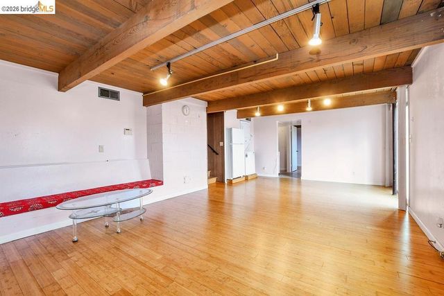 6606 Hagen BLVD, El Cerrito, CA 94530