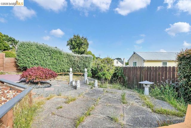6606 Hagen BLVD, El Cerrito, CA 94530