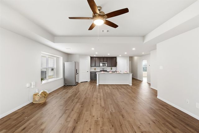 995 Rice Drive, Bryan, TX 77803