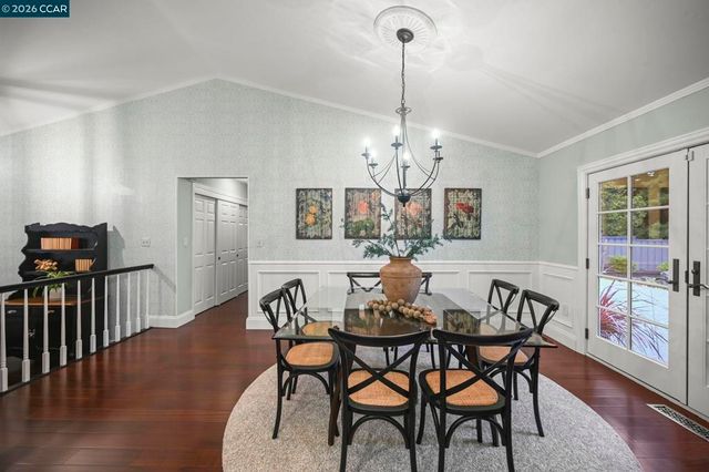 240 240 Morris Ranch Ct., Danville, CA 94526