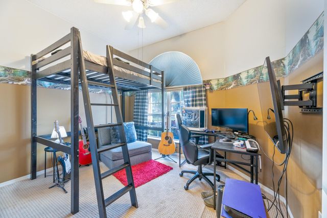 98 Gables Boulevard, Weston, FL 33326