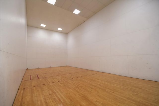 98 Gables Boulevard, Weston, FL 33326