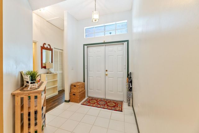 98 Gables Boulevard, Weston, FL 33326