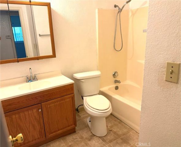 8718 Rose, Bellflower, CA 90706