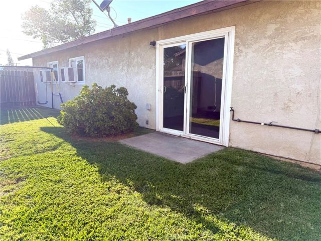 8718 Rose, Bellflower, CA 90706
