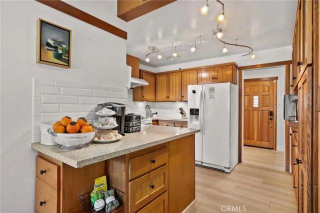 12861 Club, Redlands, CA 92373