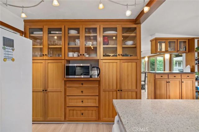 12861 Club, Redlands, CA 92373