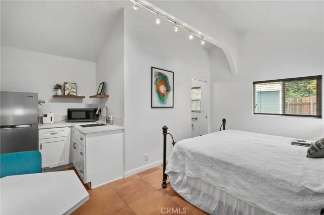 12861 Club, Redlands, CA 92373