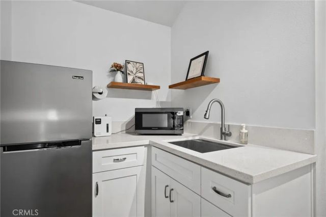 12861 Club, Redlands, CA 92373